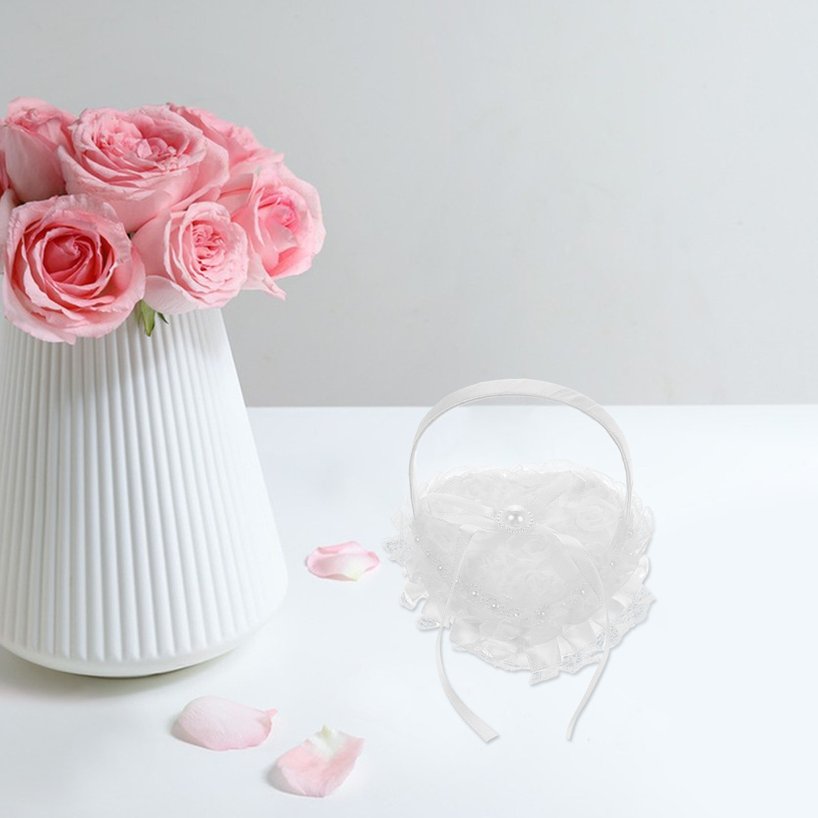Heart Shape Ring Pillow Delica - огляд і ціна Ring Bearer Pillow