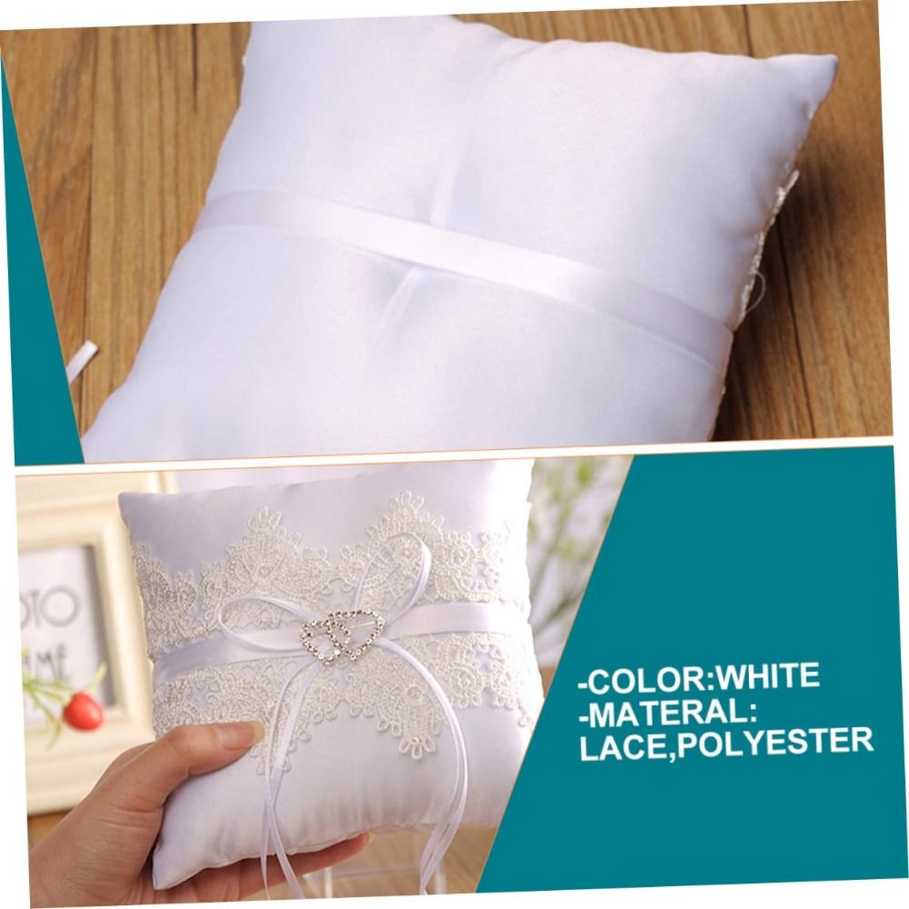 White Lace Wedding Ring Pillow - огляд і ціна Ring Bearer Pillow